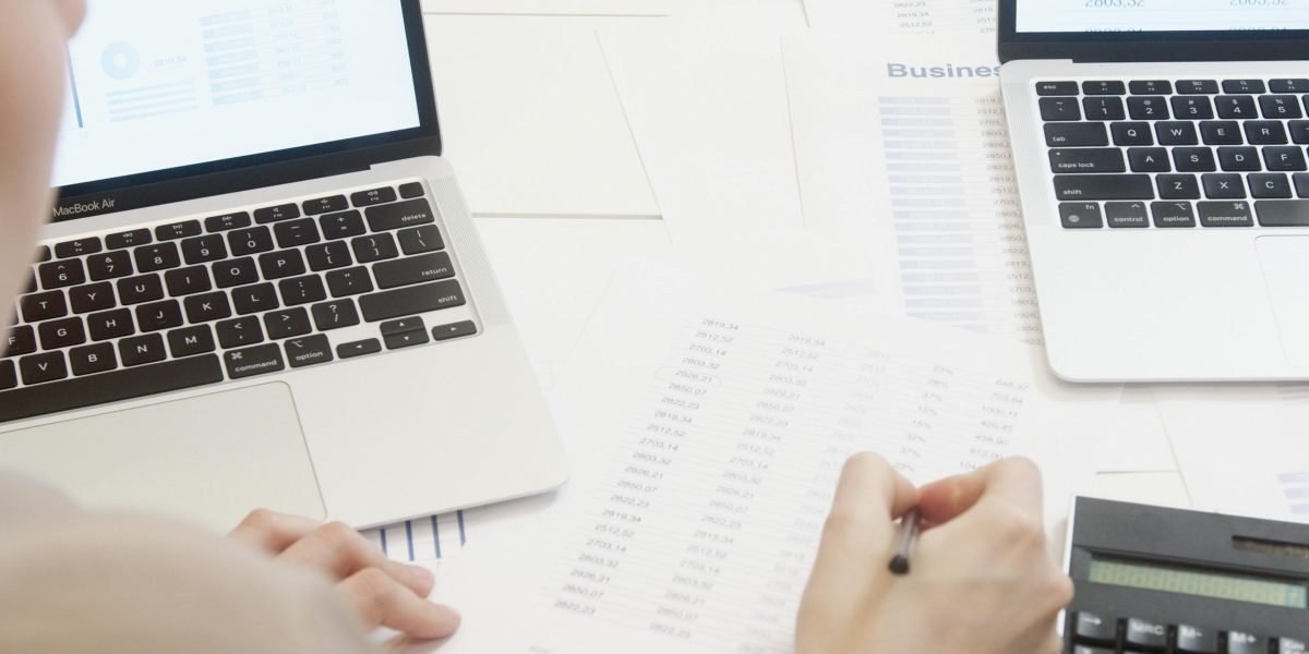 This article explains how to use the CAGR formula in Excel to measure the true, average growth of your commission income over time and turn scattered monthly nu...