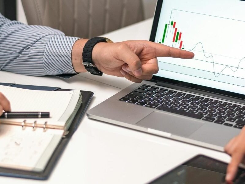 This article explains how a sales territory plan template turns scattered activity into predictable commission income by helping reps prioritize accounts, set m...